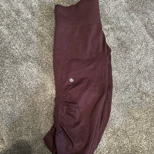 LuLu Lemon Cropped Leggings